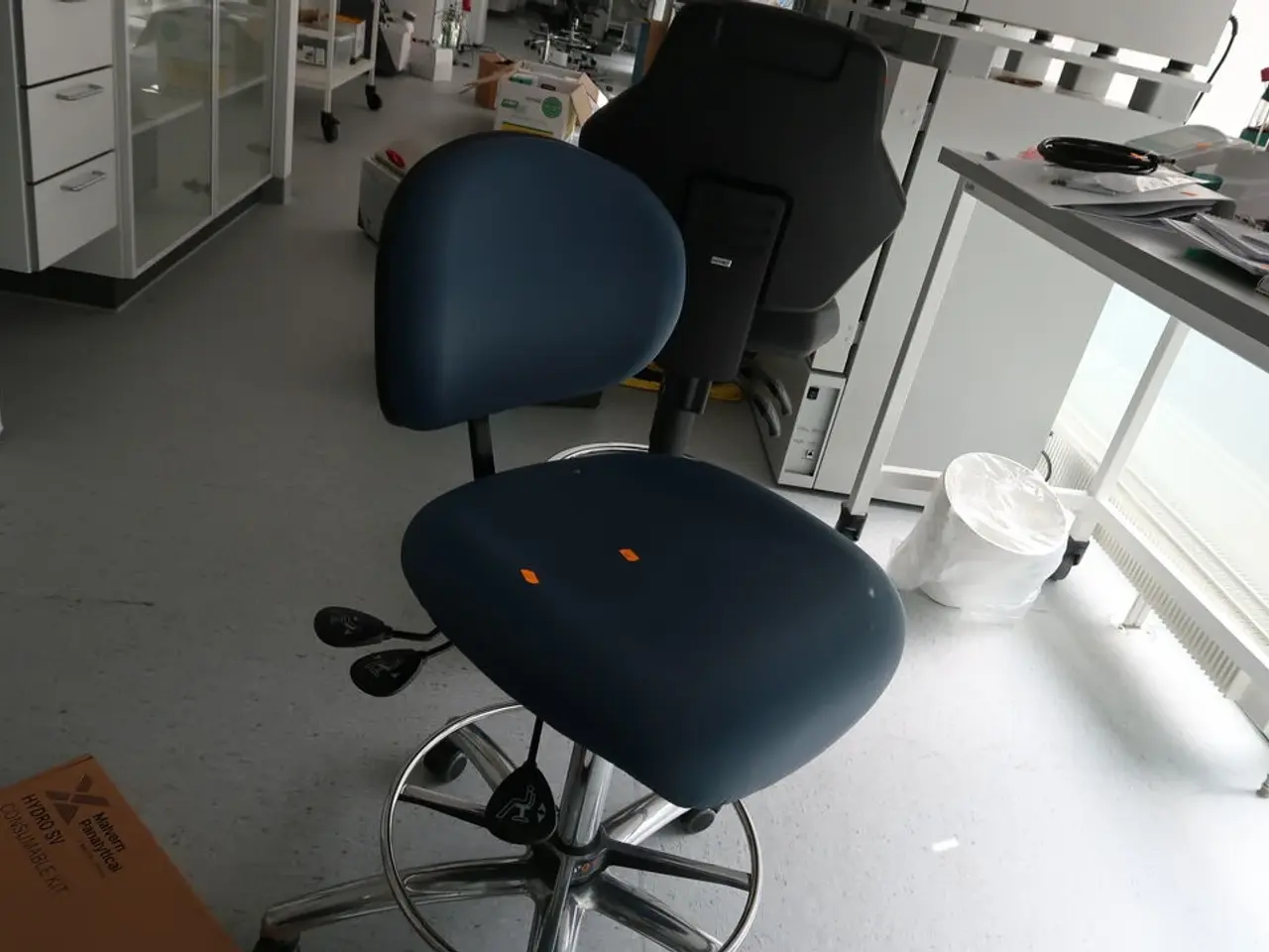 Billede 2 - Laboratoriestol VELA MEDICAL CHAIRS