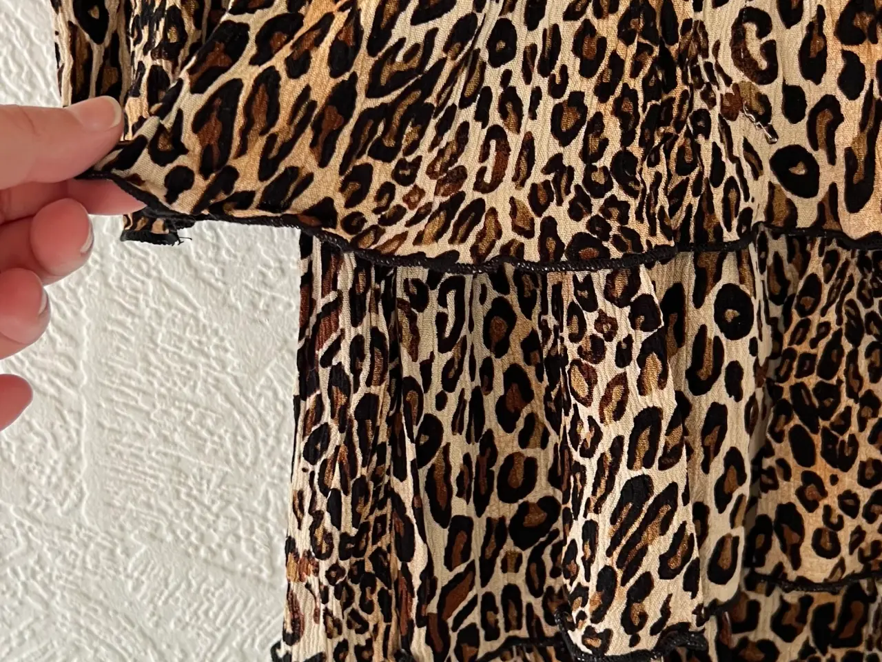 Billede 7 - Leopardkjole fra Noella. (Str. XS)