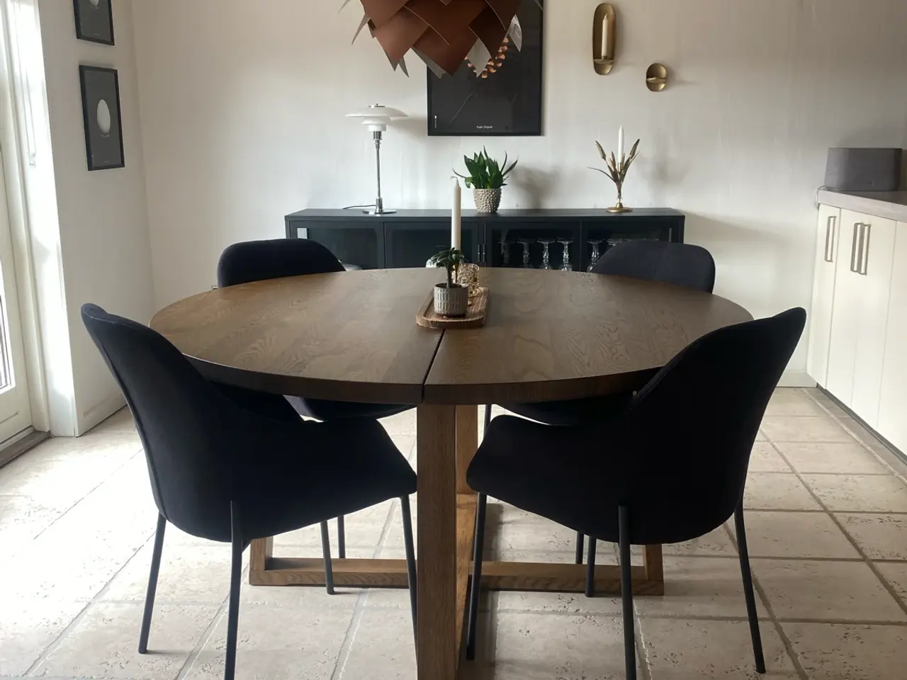 Billede 1 - Spisebord i egetræsfiner 