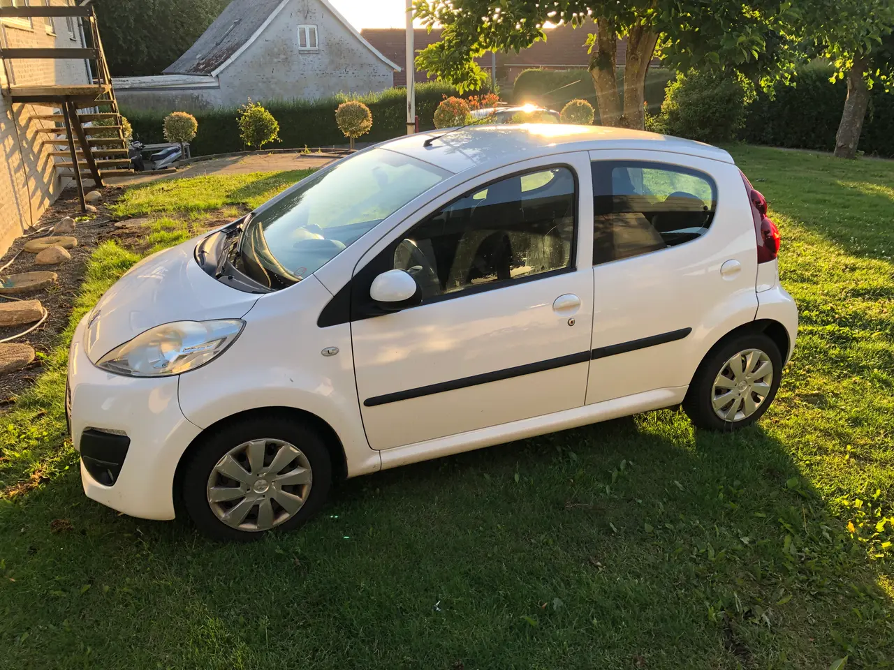 Billede 2 - Peugeot 107 årg 14 pris 14500kr
