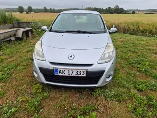 Renault Clio III 1,2 16V Advantage