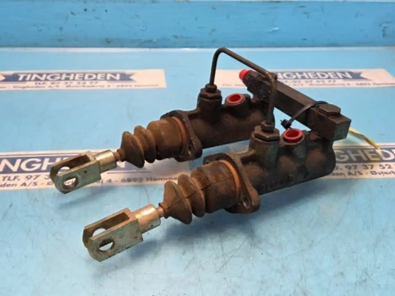 Billede 2 - Massey Ferguson 3060 Bremsecylinder 3384685M3 (2 Stk)