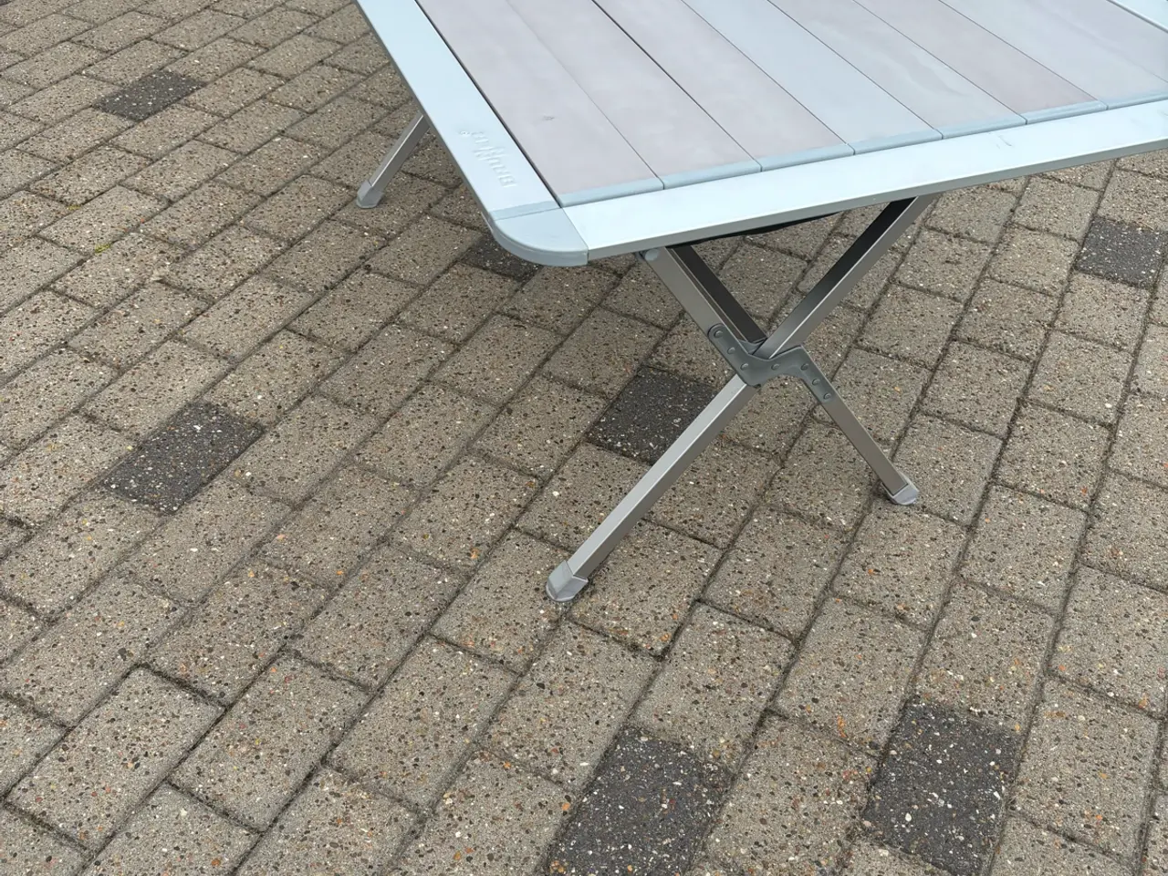 Billede 4 - Sammenklappeligt campingbord i aluminium