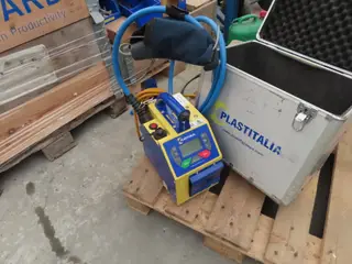 El svejsemaskine PLASTITALIA I Plast 105