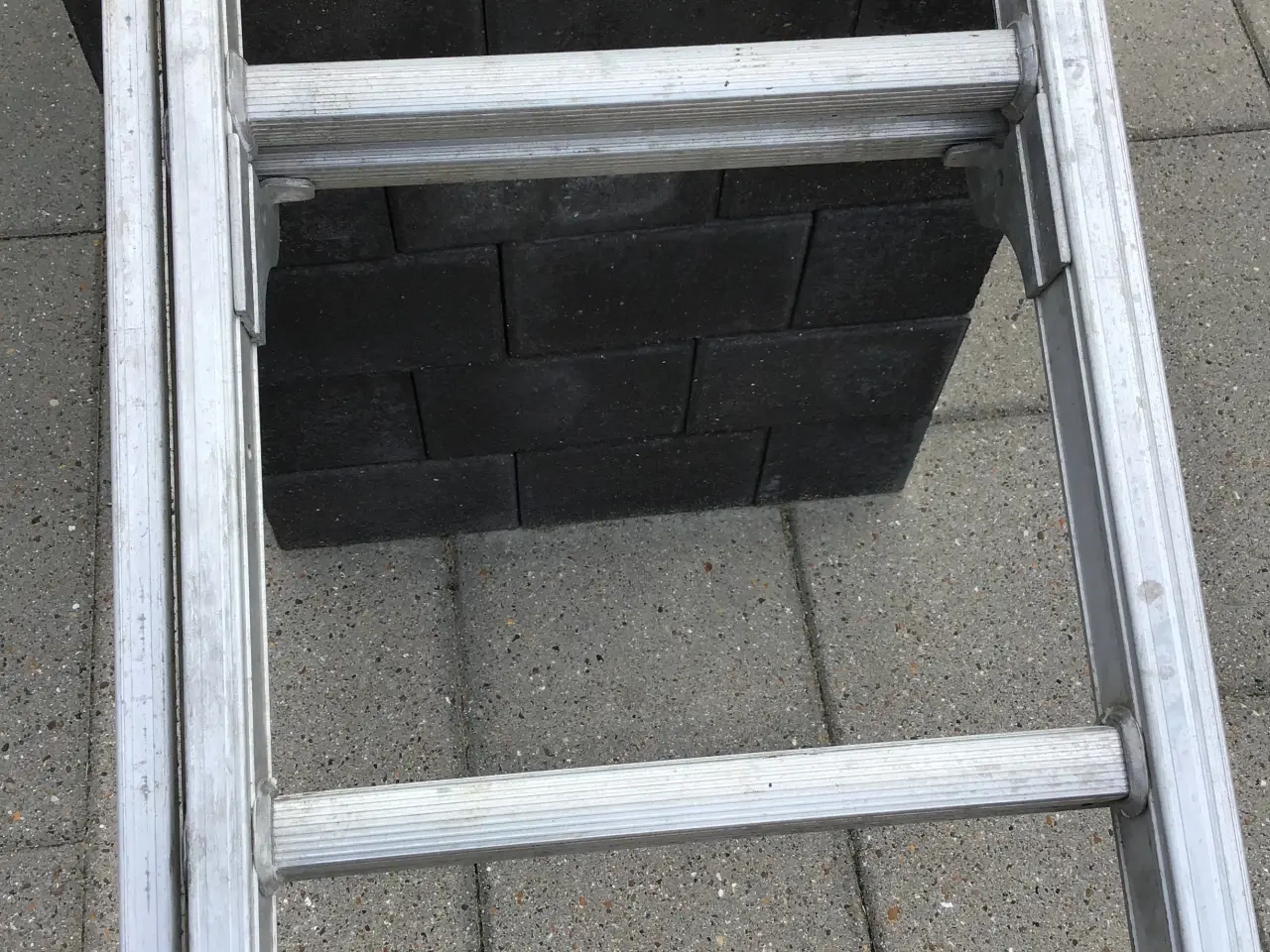 Billede 2 - Aluminium 2-delt stige