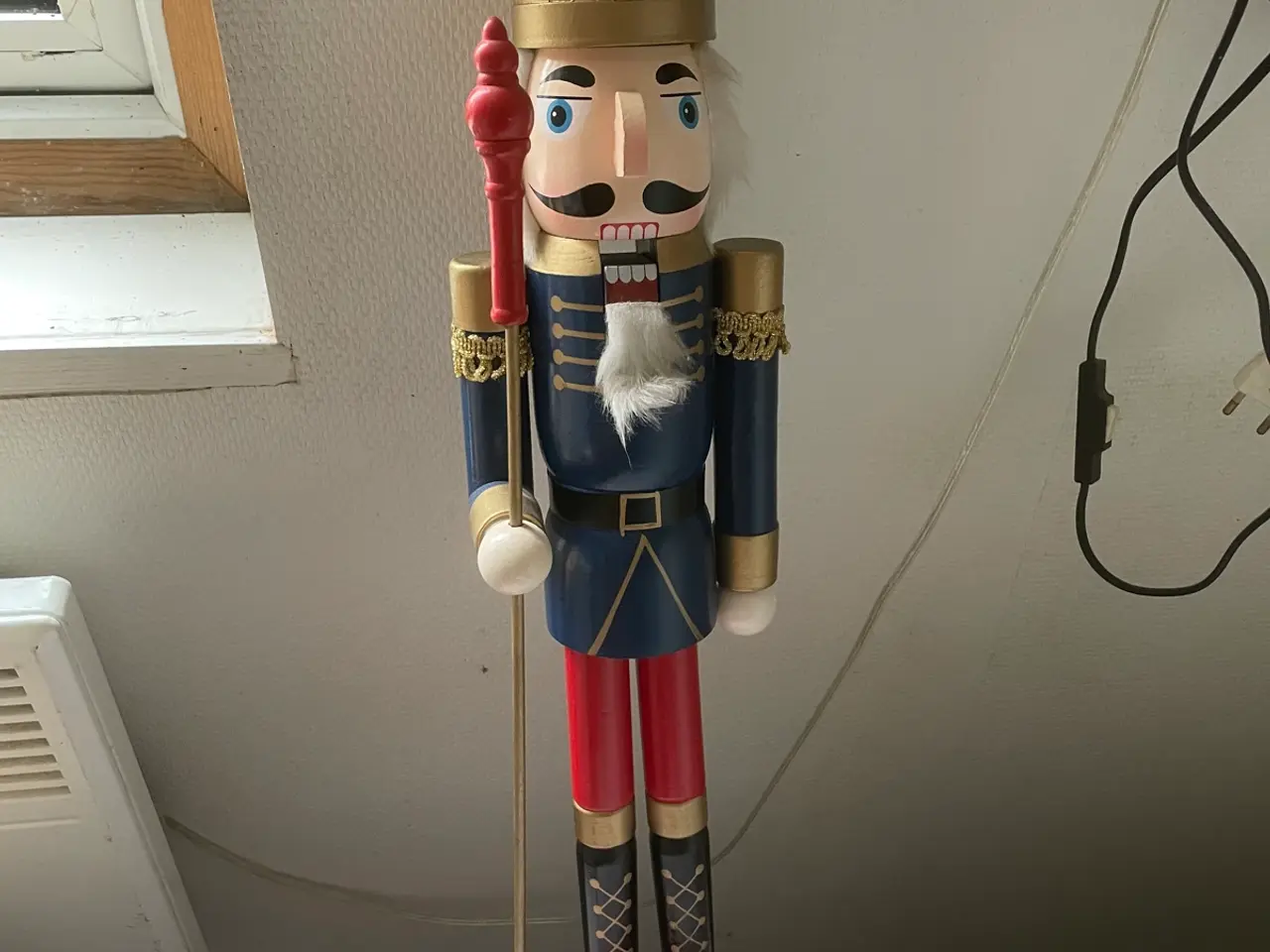 Billede 1 - Nøddeknækkere nye 24 cm 