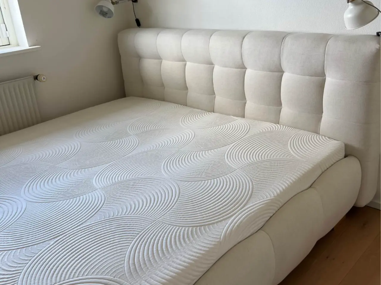 Billede 1 - Mollis Bouclé dobbeltseng i Beige
