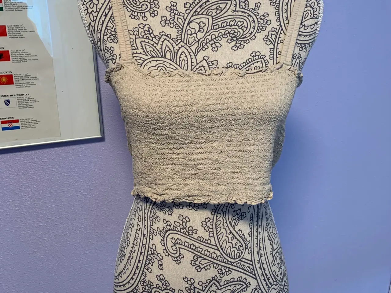 Billede 1 - Weekday - crop top