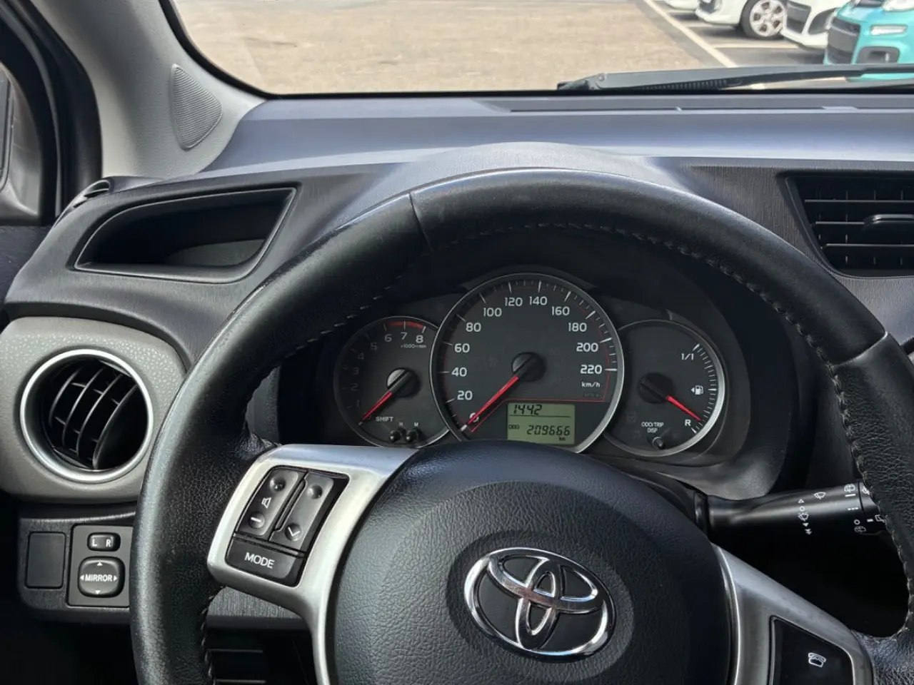 Billede 10 - Toyota Yaris 1,3 S