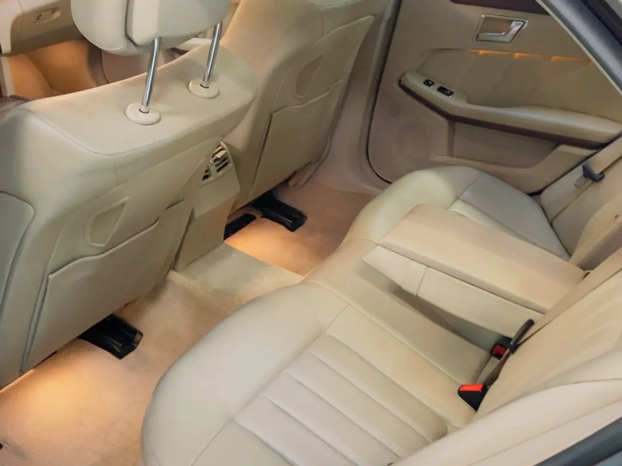 Billede 9 - Mercedes E350 3,0 CDi Elegance aut. BE