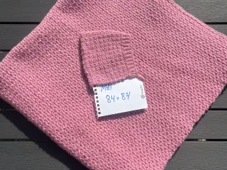 Hæklet Babytæppe farven gammel rosa