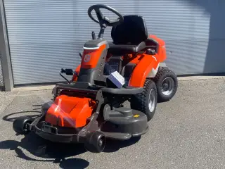Husqvarna R214TS Inkl. 103cm klippebord