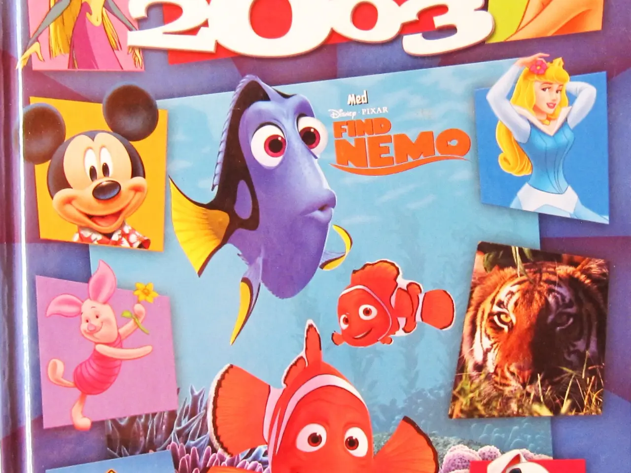 Billede 1 - Disney årbog 2003