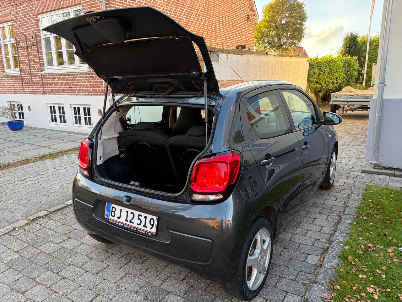 Billede 4 - Velholdt og økonomisk Citroën model C1 1,2 sport
