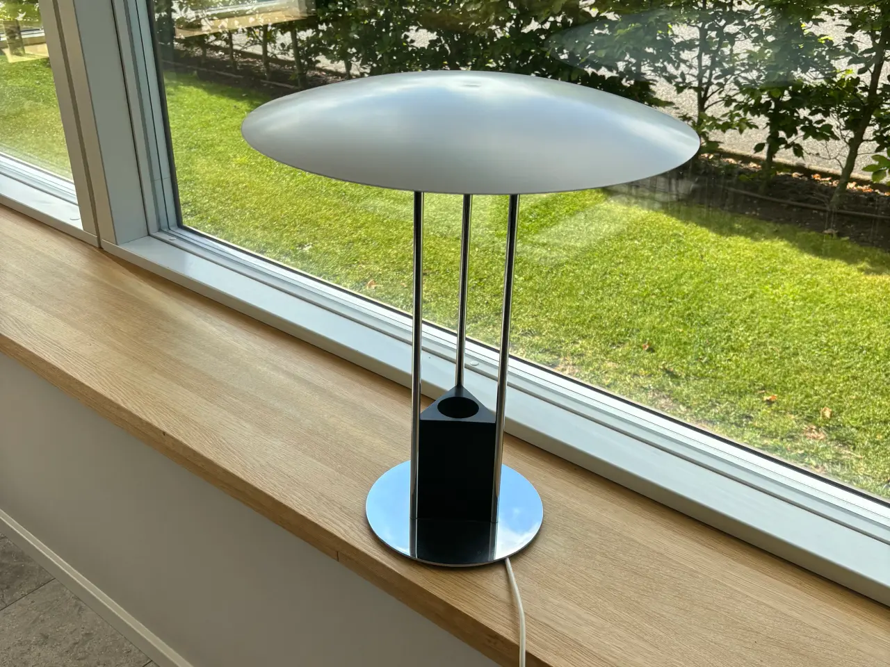 Billede 1 - Fin arkitekt tegnet lampe