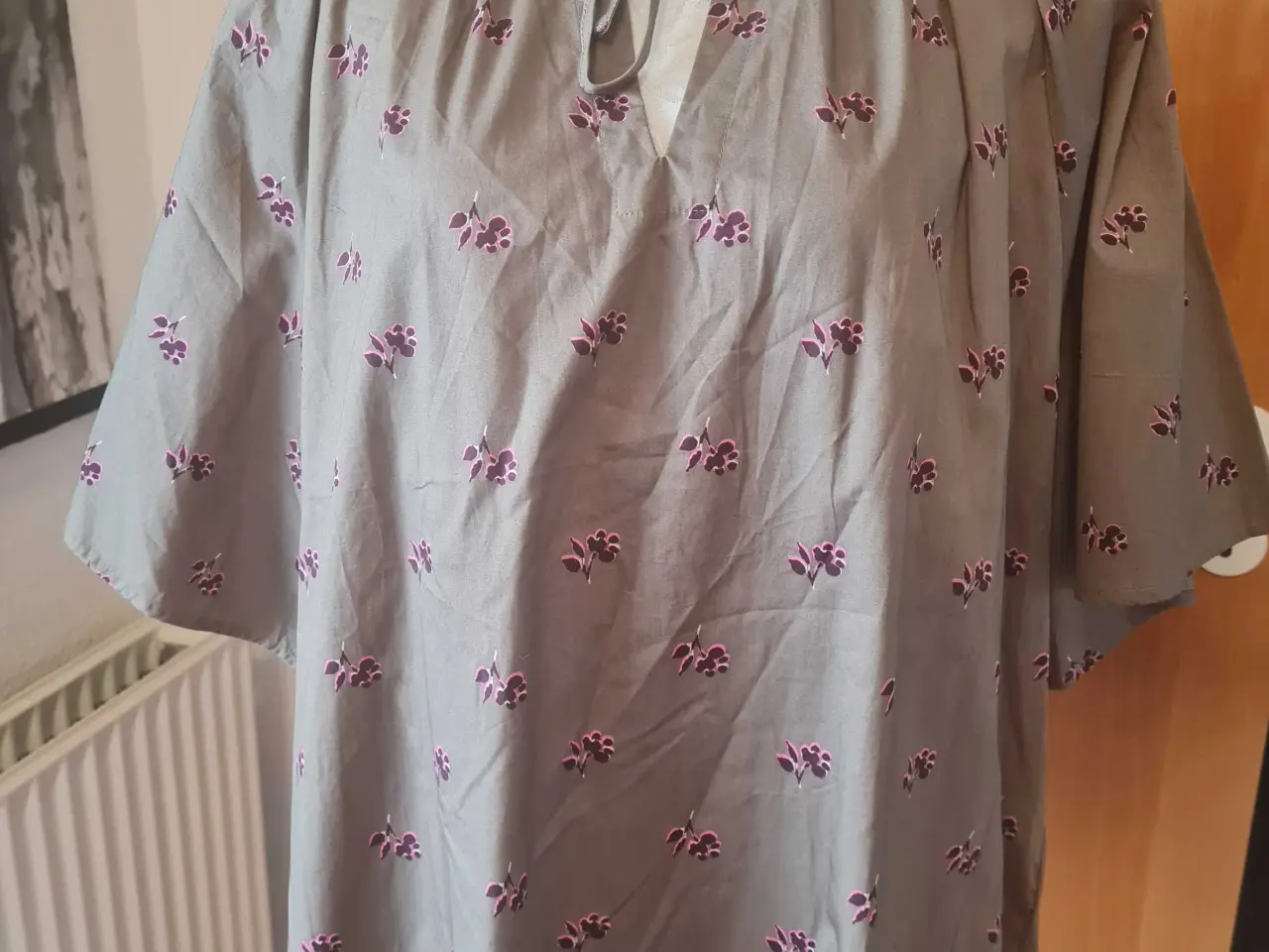 Billede 1 - Ny grå bluse str xxl fra Soft Rebels