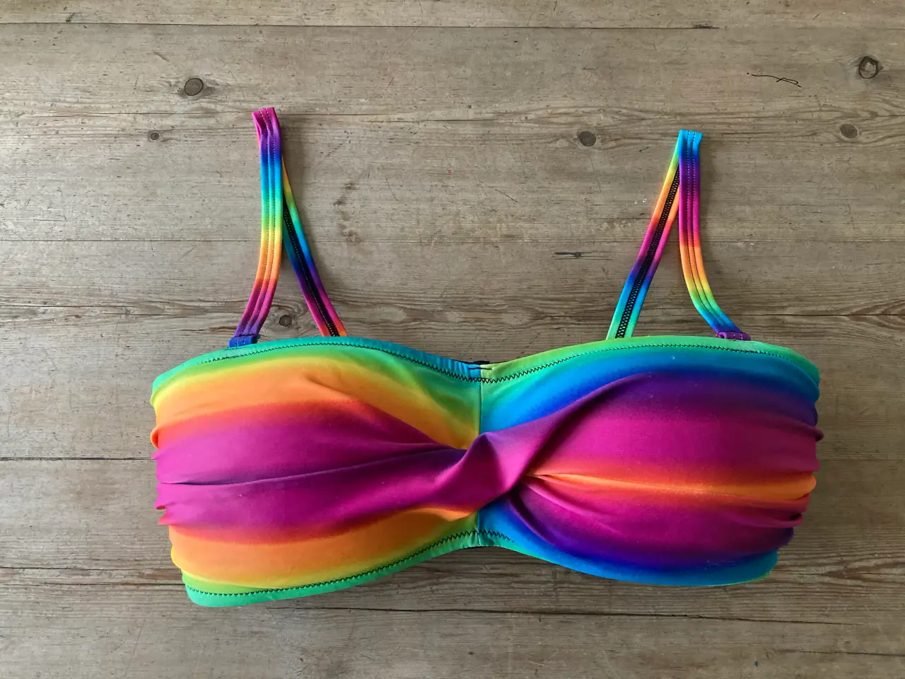 Billede 2 - Bikini 3 dele fra Wiki