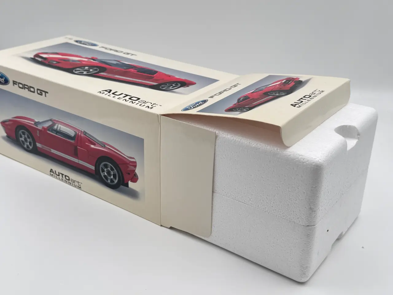 Billede 11 - 2004 Ford GT - AUTOart - 1:18