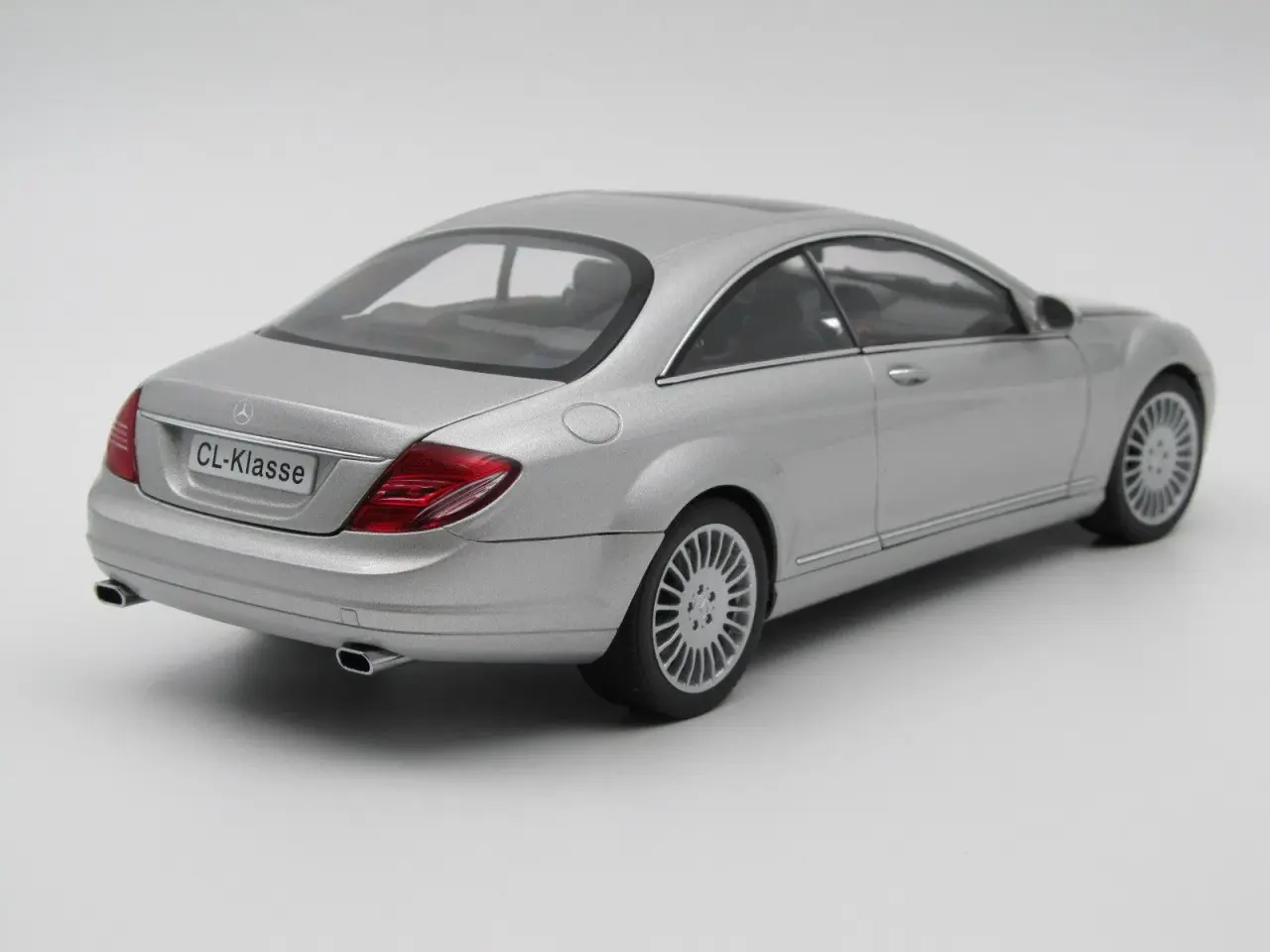 Billede 4 - AUTOart - 2007 Mercedes CL 500 1:18 