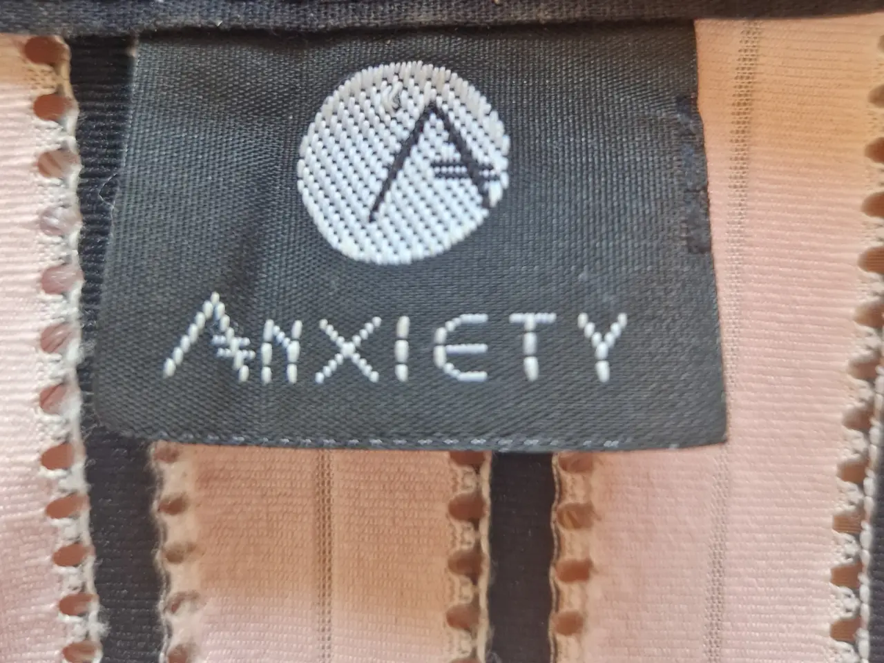 Billede 4 - Anxiety skjorte M lyserød stribet