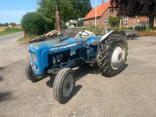 Fordson dexta 
