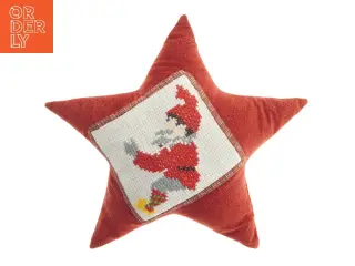 Stjerneformet pude med nissemotiv (str. 44x44 cm)