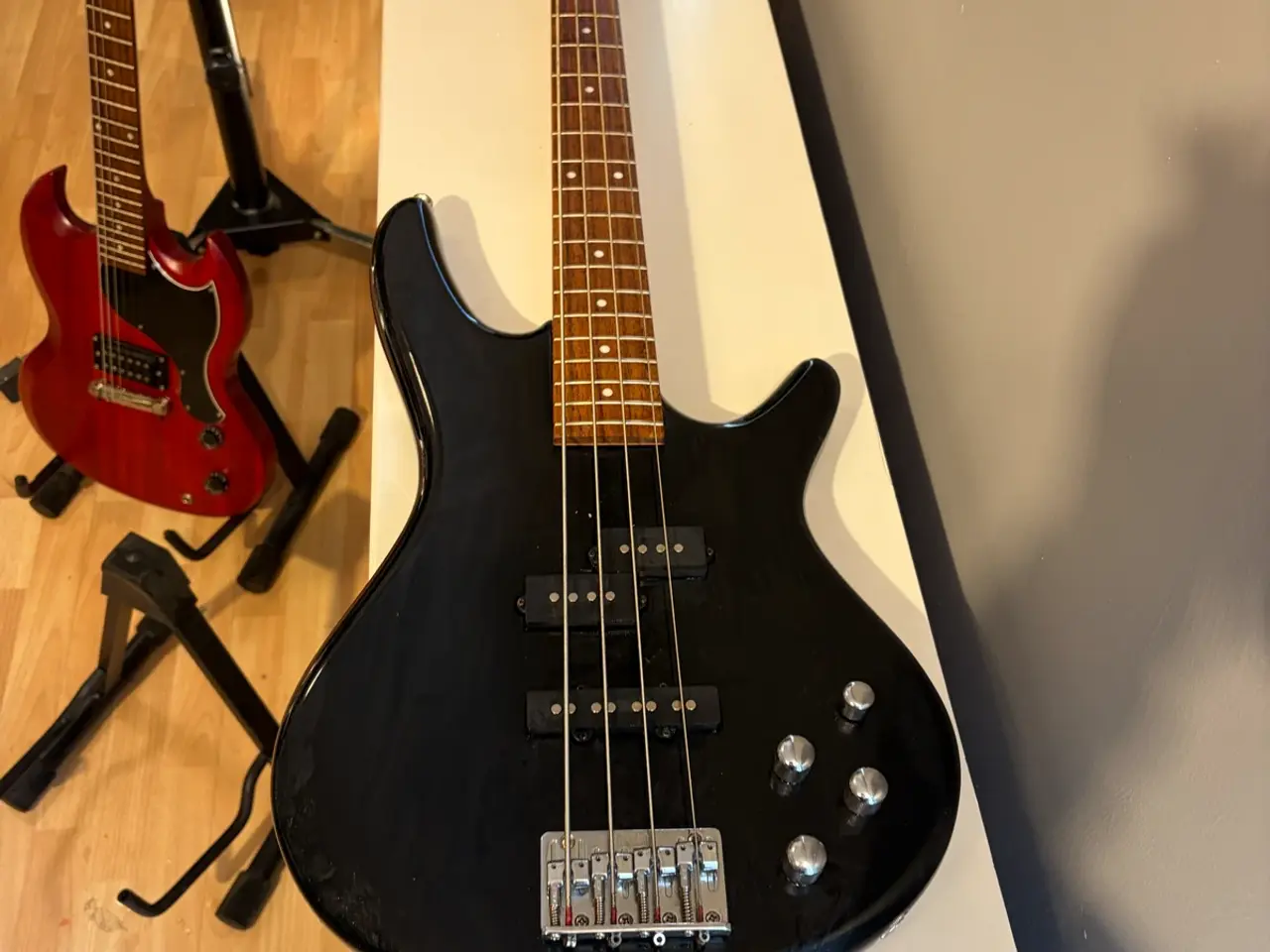 Billede 4 - Ibanez GSR200 elbas – sort inkl. taske