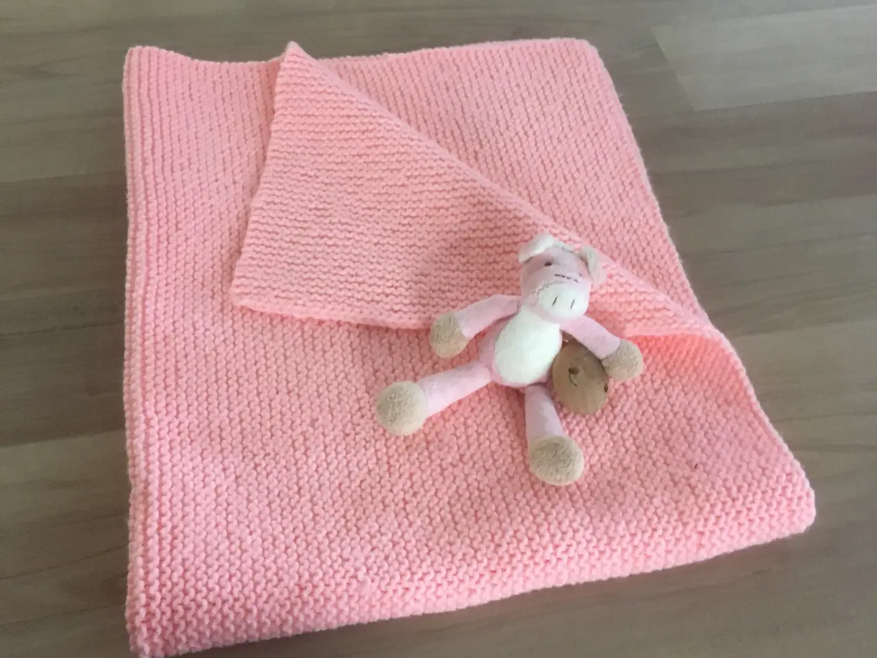 Billede 1 - Ny baby tæppe, bamsen er ikke med.