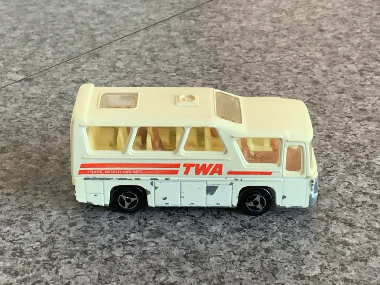 Billede 1 - Majorette No. 262 TWA Minibus