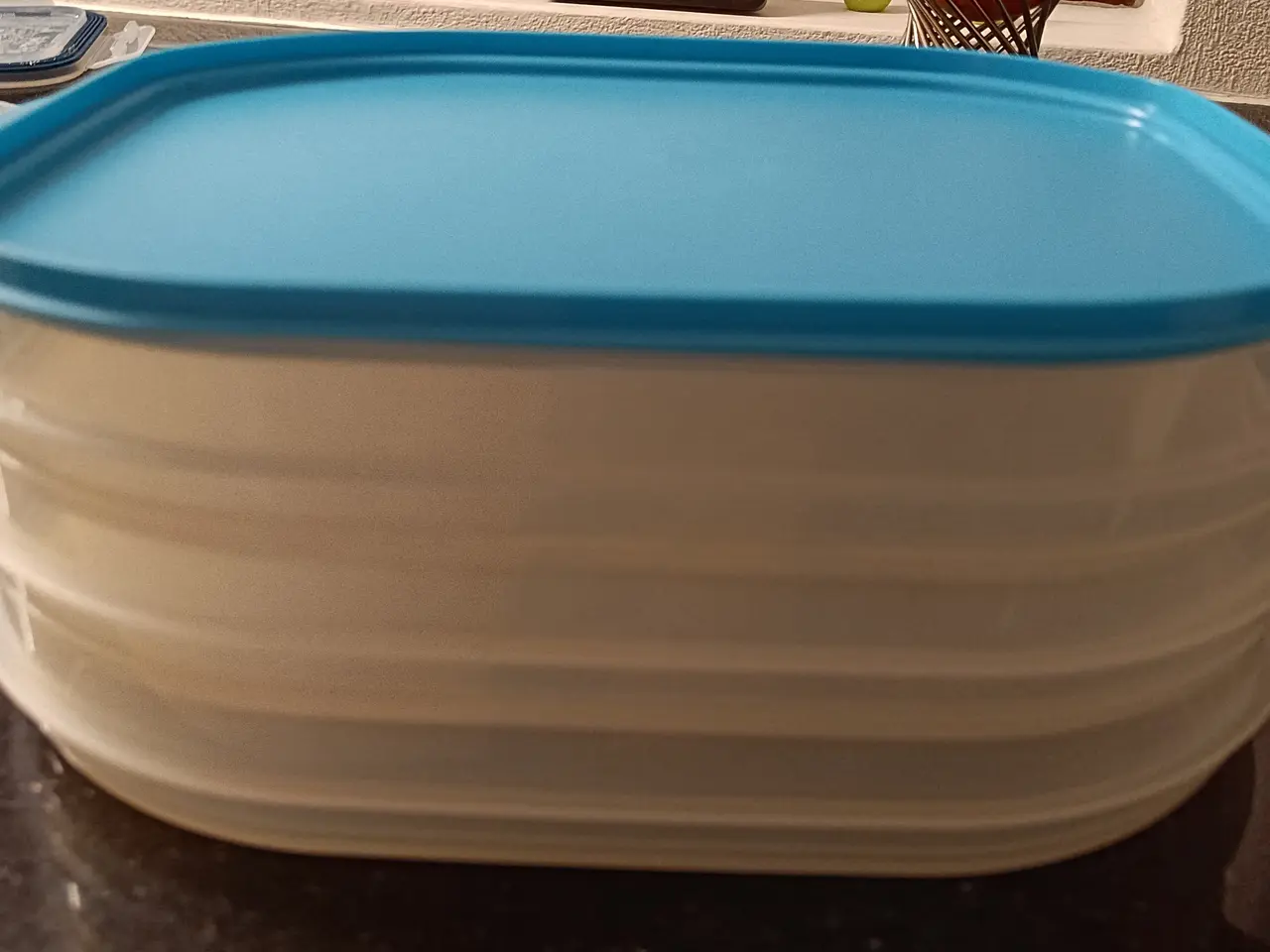 Billede 1 - Tupperware pålægsopbevaring i 3 lag