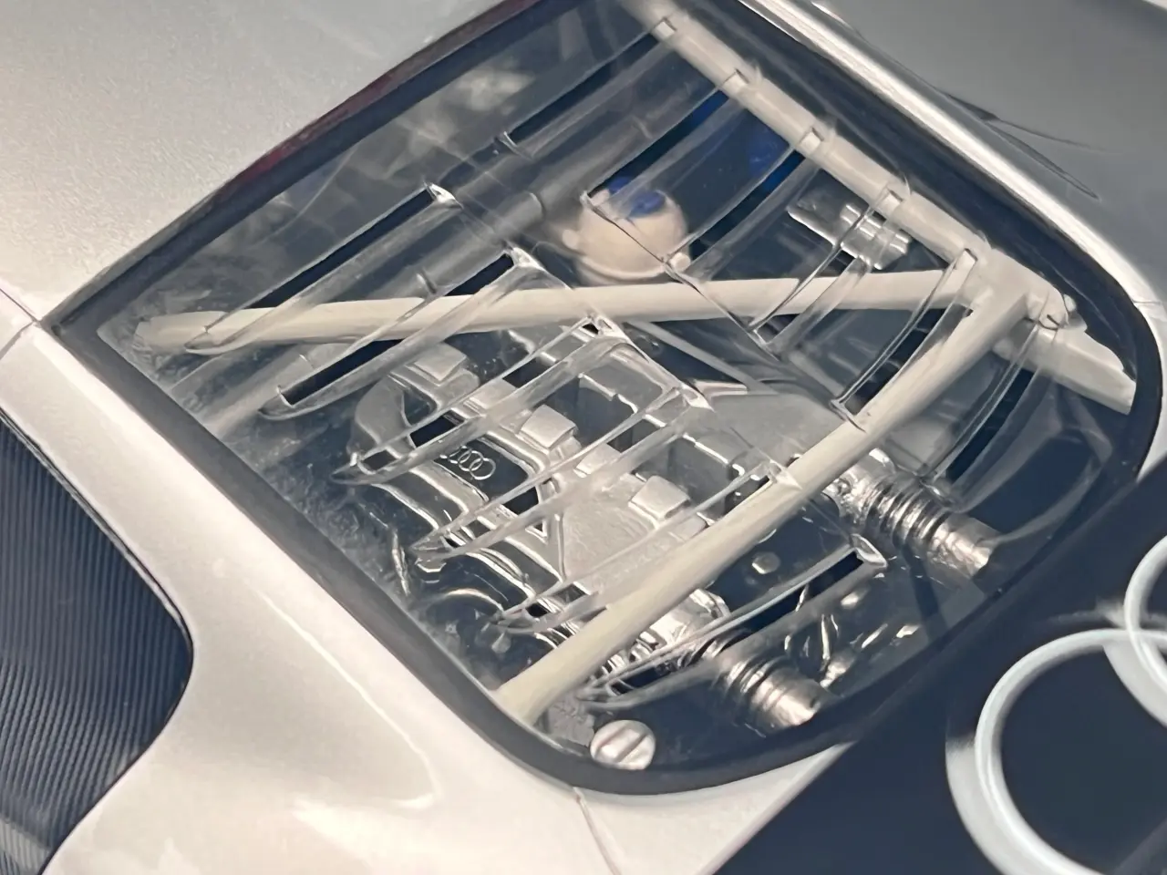 Billede 5 - 2009 Audi R8 LMS GT3 Presentation 1:18