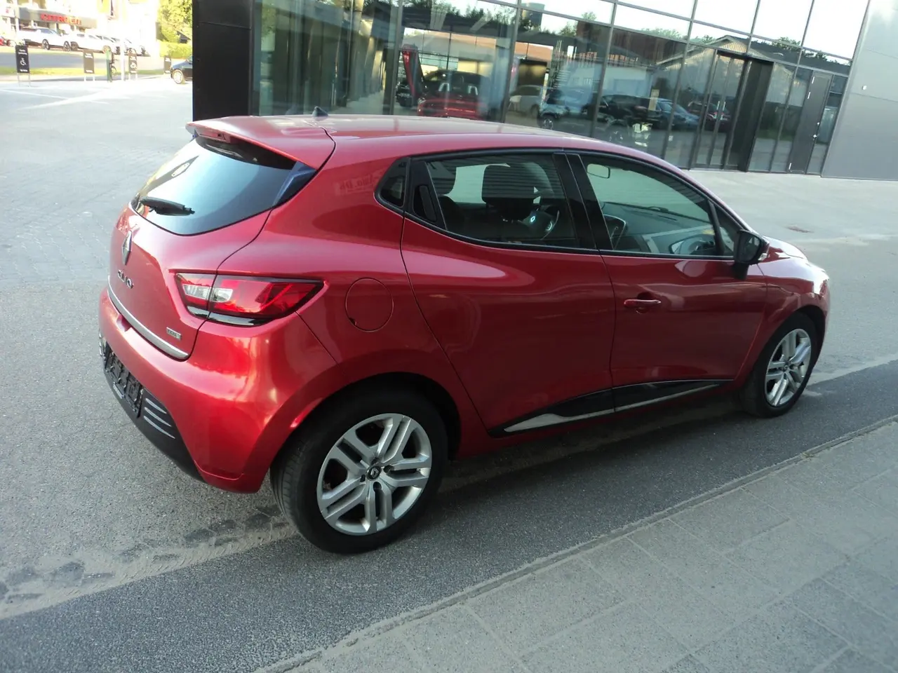 Billede 6 - Peugeot 208 1,6 BlueHDi 100 Active