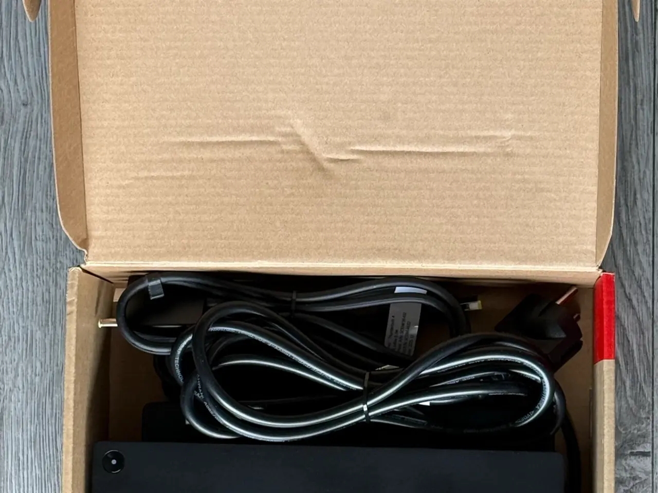 Billede 2 - Lenovo ThinkPad Thunderbolt 4 Dock m. 300W adapter