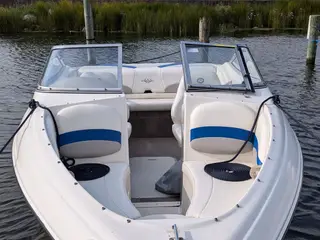 Lækker Stingray bowrider