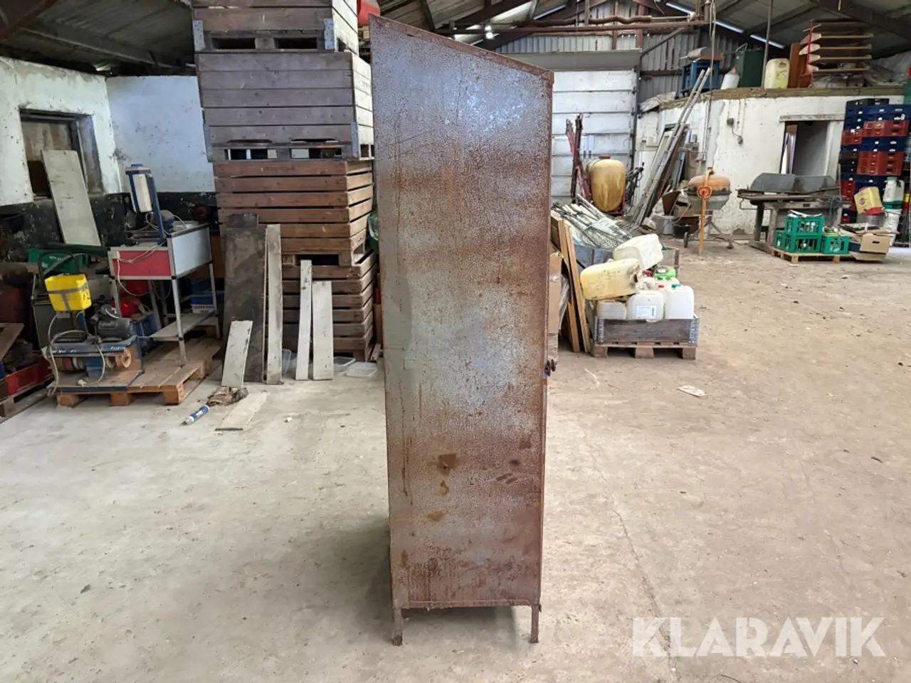 Billede 8 - Garderobeskab i metal - 1 styk