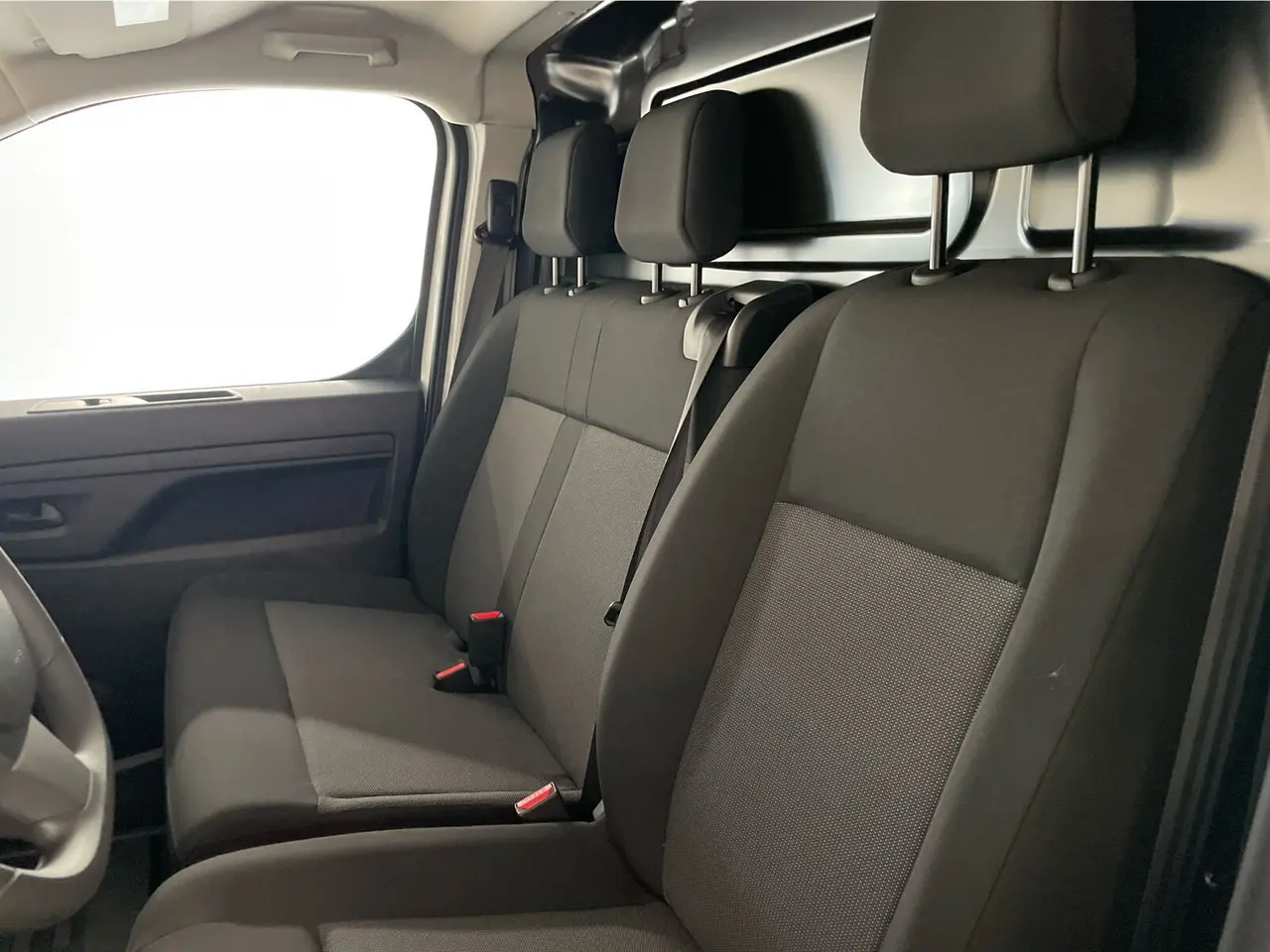 Billede 16 - Peugeot e-Expert 75 L2 Premium Van