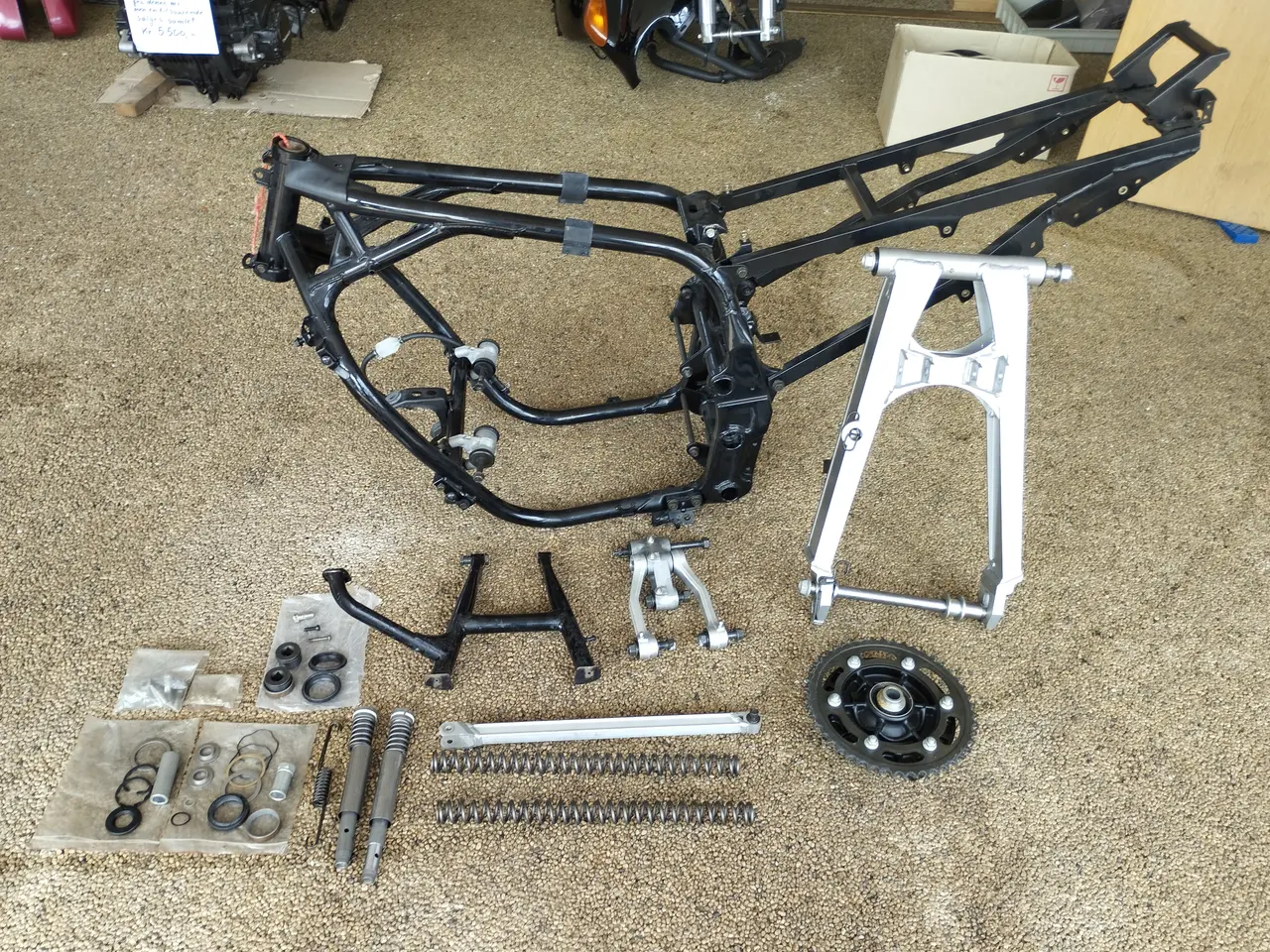 Billede 4 - Stel for og bag til Kawasaki GPX 750R ( se % )