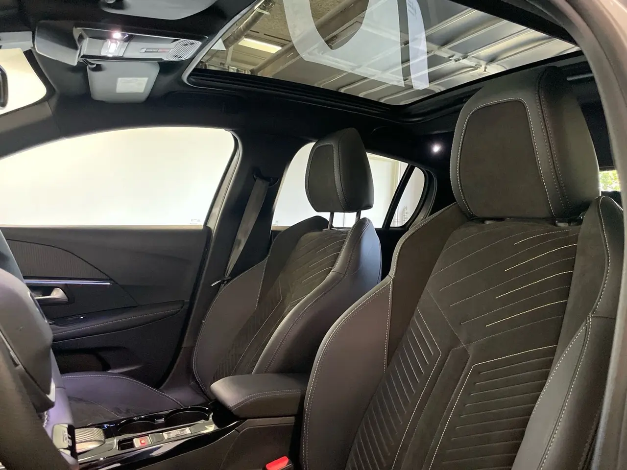 Billede 17 - Peugeot e-208 54 GT Pack