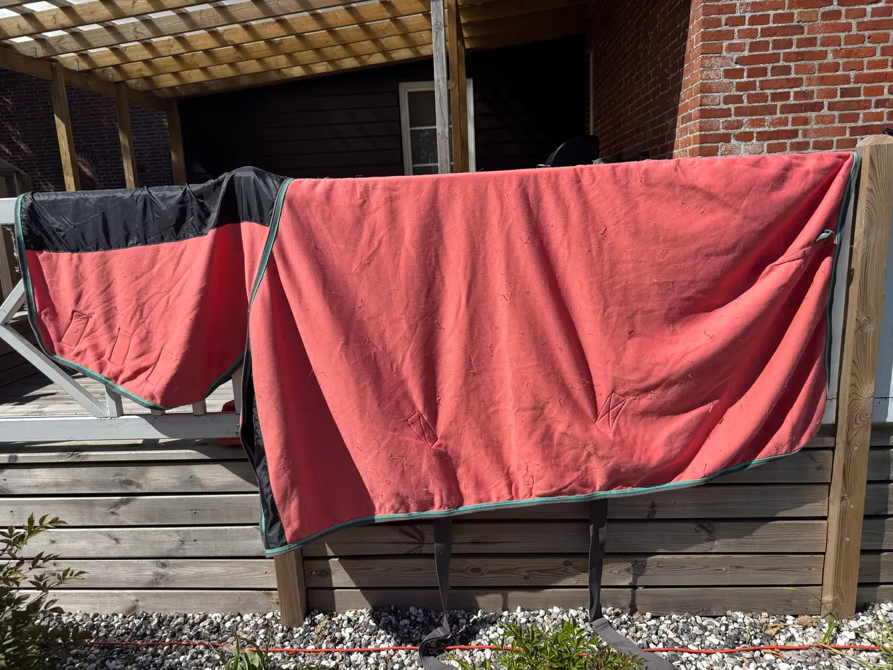 Billede 3 - Fleece tæppe med hals, str. 145.