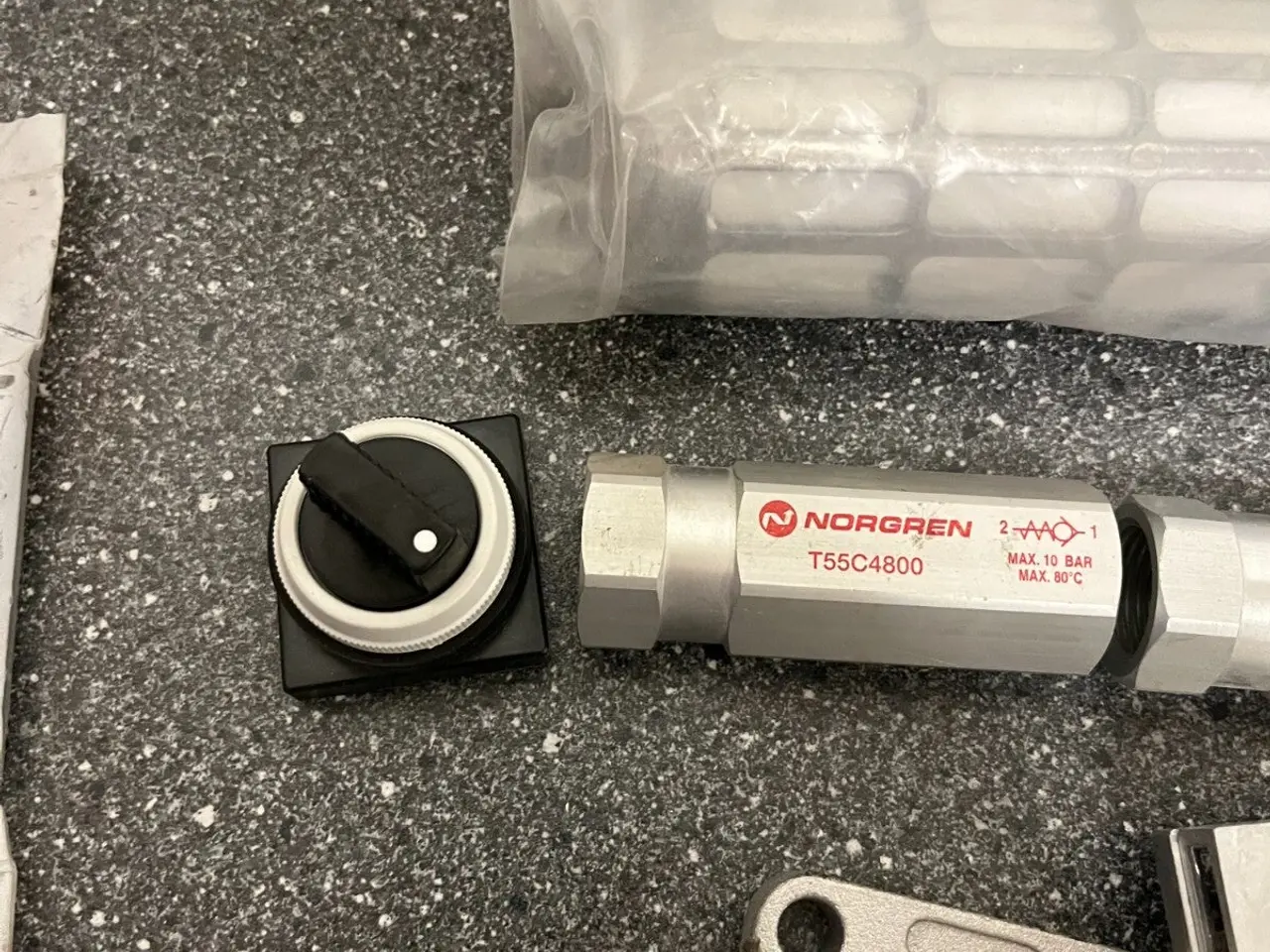 Billede 4 - Pneumatic Components parti – Norgren, Camozzi, &