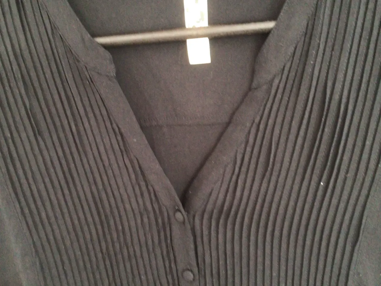 Billede 2 - Soya sort bluse. Str.m