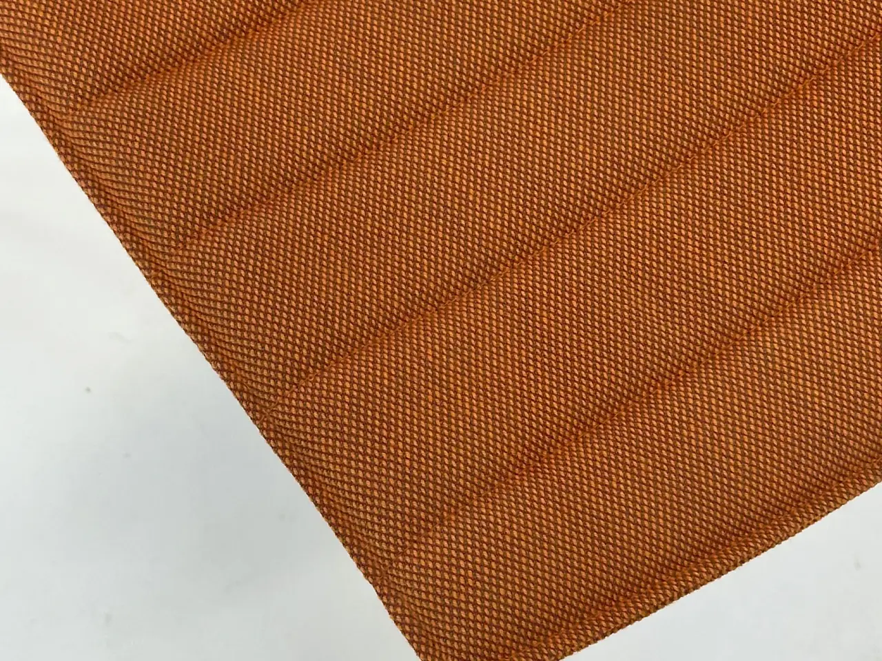 Billede 7 - Arper Catifa 46 Stol – Orange med Sort Stel