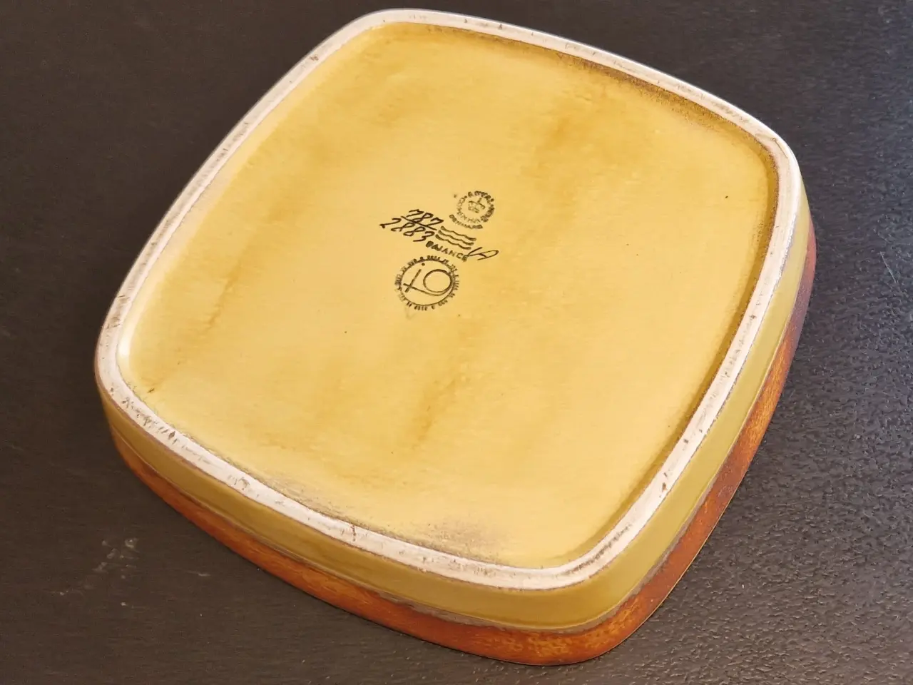 Billede 3 - Fajance fad, Porcelæn