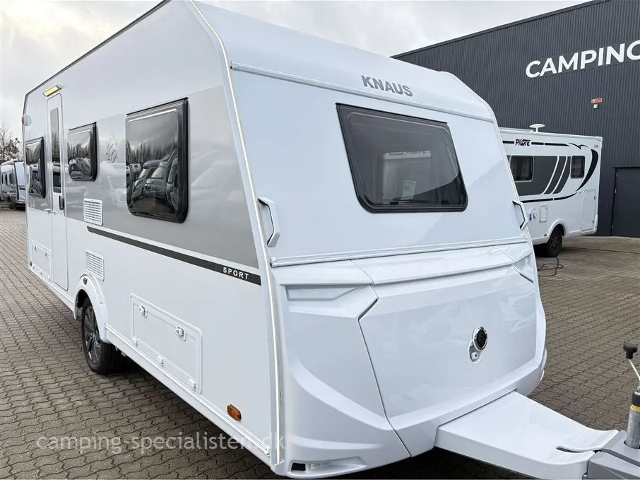 Billede 2 - 2025 - Knaus Sport 460 EU   Ny Model Knaus Sport 460 EU 2025 - Kan nu opleves hos Camping-Specialisten i Silkeborg