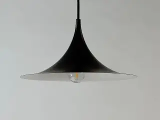 GUBI Semi Pendant Lampe – Sort H 15 cm