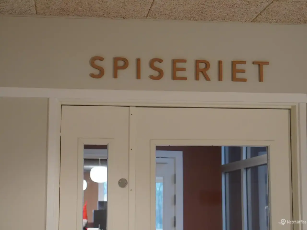 Billede 6 - Et butikslokale midt i Herlevs travleste kryds