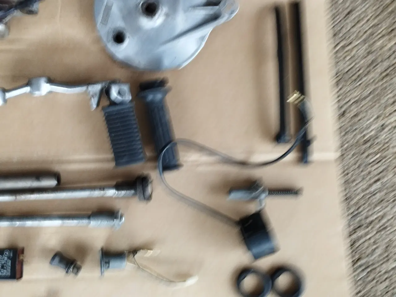 Billede 4 - 8800 Viborg Suzuki GN 400 reservedele ( se %)