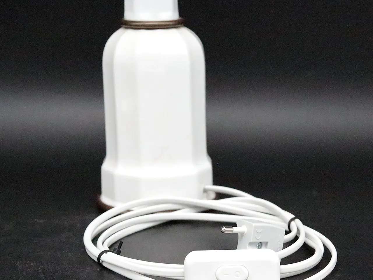 Billede 5 - Heiberg bordlampe med klassisk elegance
