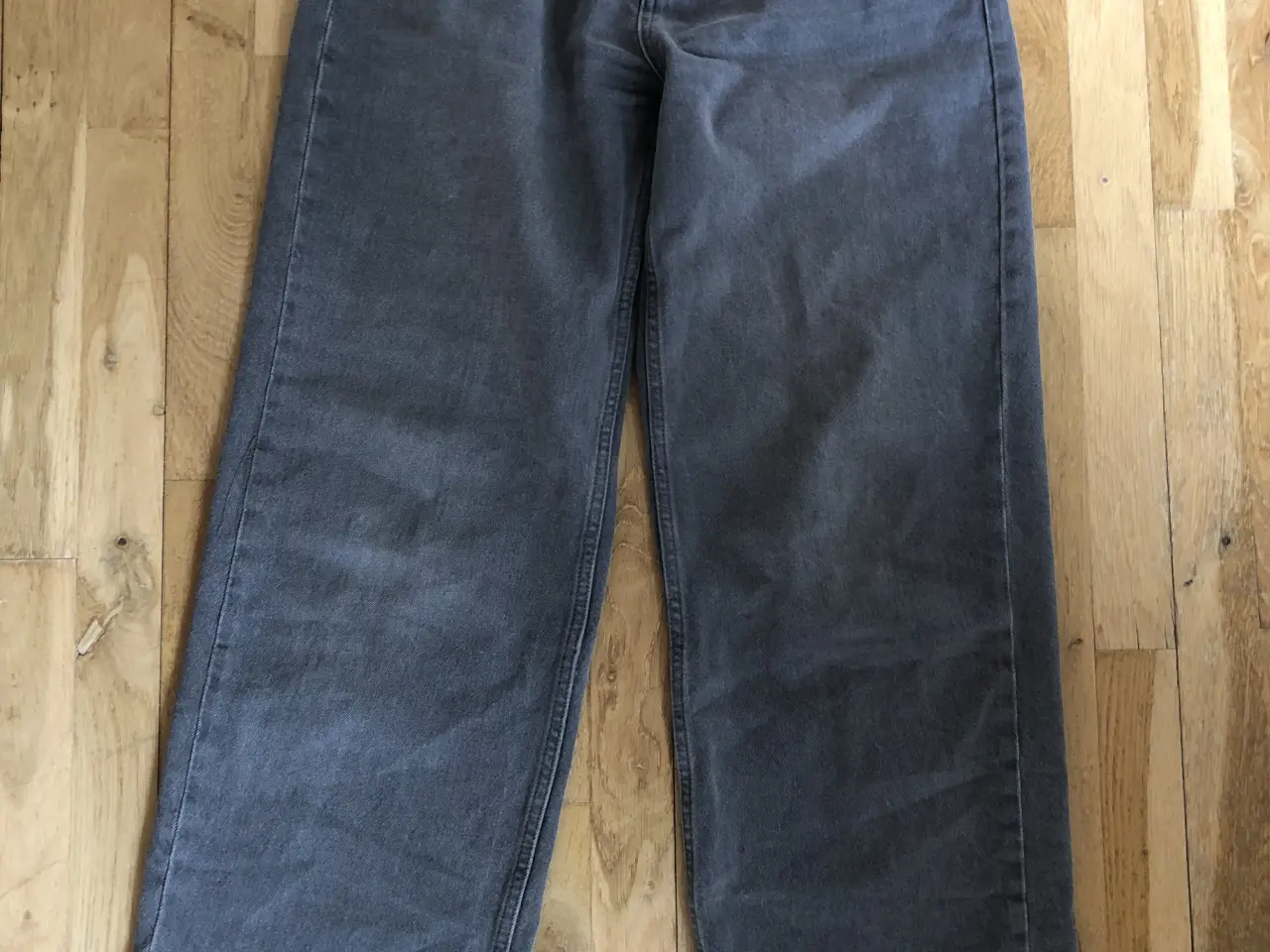 Billede 3 - ESTHER jeans str. M i pæn stand