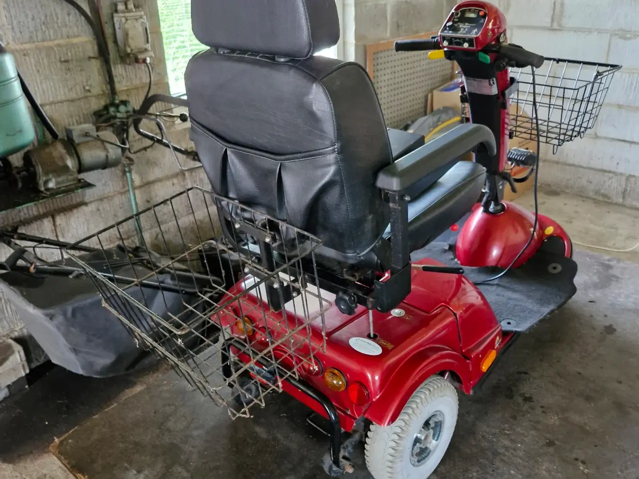 Billede 3 - El scooter sælges.